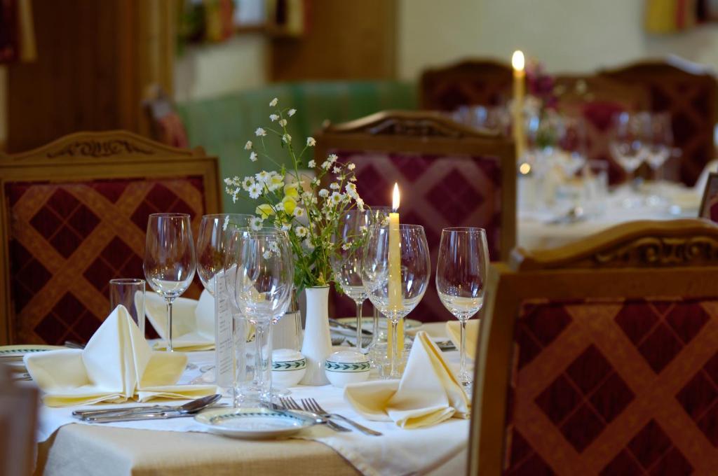 Hotel Donauhof Емерсдорф-ан-дер-Донау Екстериор снимка